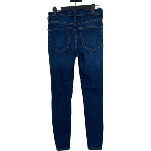 Free People Women's Distressed Ripped Mid Rise Dark Wash Skinny Jeans Size 26 - Picture 4 of 4